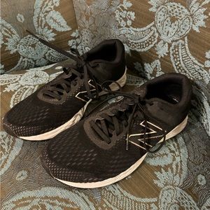 New Balance Fresh Foam Black Sneakers
